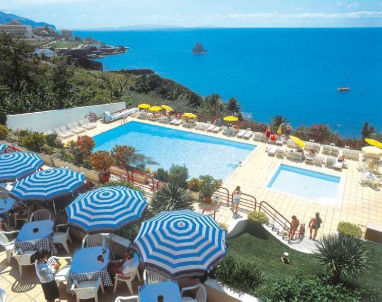 Hotel Baia Azul Фуншал Екстериор снимка